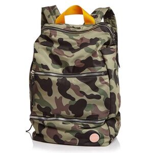 NWOT shortyLOVE Camo Boxer Large Convertible Backpack